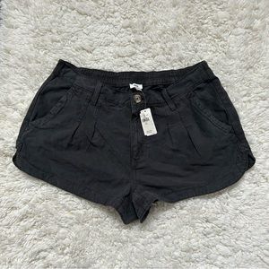 Aerie NWT Grey High-Waist Shorts Size Large